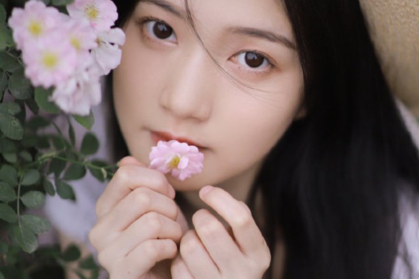 Ping Li walked into the ladder arm in arm and whispered to her ear, Mr. Shui said that you have finished shooting, but you didn't shoot. Liang Meiqi Company decided to formally model your company's soil and will use this to render this season's decoration and publicity stunt. Ping Li walked into the ladder arm in arm and whispered to her ear, Mr. Shui said that you have finished shooting, but you didn't shoot. Liang Meiqi Company decided to formally model your company's soil and will use this to render this season's decoration and publicity stunt.